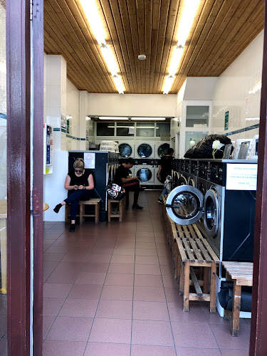 Central Wash - Launderette - London