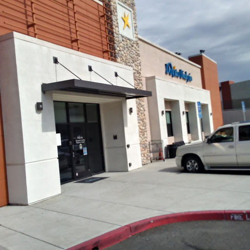 Shopping Mall «Foothill Square Shopping Center», reviews and photos, 10700 MacArthur Blvd #200, Oakland, CA 94605, USA