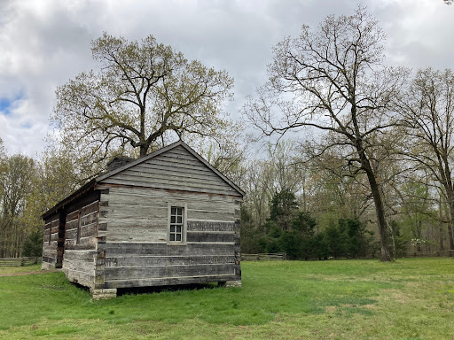 Monument «Meriwether Lewis Monument», reviews and photos, Old Natchez Trace, Hohenwald, TN 38462, USA