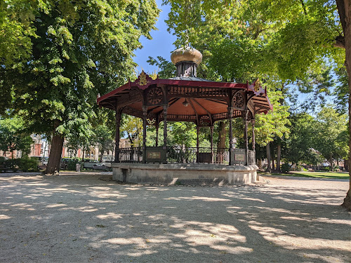attractions Jardin du Rocher Troyes