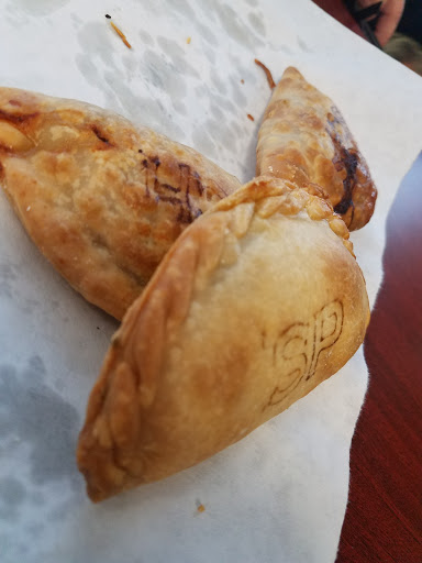 Gourmet Grocery Store «Continental Gourmet Market - Lomita», reviews and photos, 25600 Narbonne Ave, Lomita, CA 90717, USA