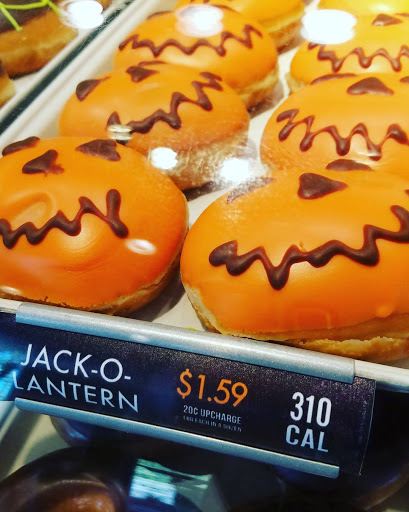 Bakery «Krispy Kreme Doughnuts», reviews and photos, 4485 Mills Cir, Ontario, CA 91764, USA