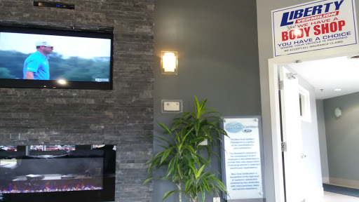 Ford Dealer «Liberty Ford Lincoln Vermilion», reviews and photos, 4215 Liberty Ave, Vermilion, OH 44089, USA