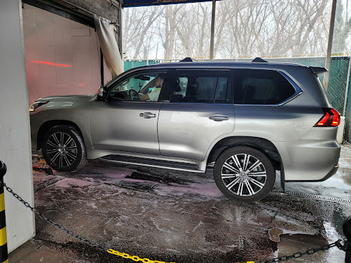 Car Wash «Little Neck Car Wash», reviews and photos, 232-04 Northern Blvd, Little Neck, NY 11362, USA