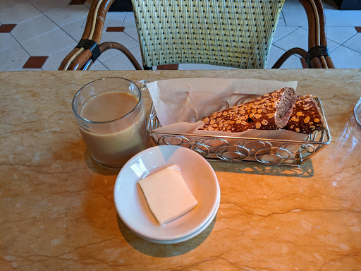 Restaurant «The Cheesecake Factory», reviews and photos, 230 Strander Blvd, Tukwila, WA 98188, USA