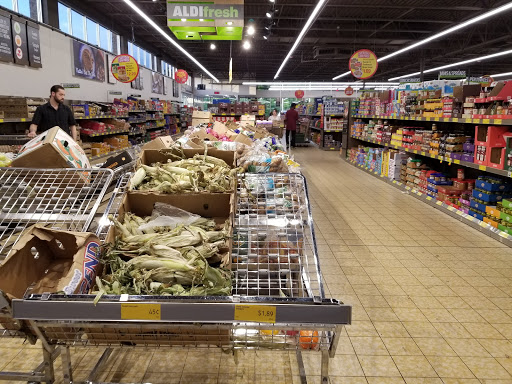 Supermarket «ALDI», reviews and photos, 801 Silver Ln, East Hartford, CT 06118, USA
