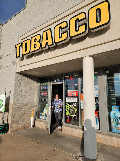 Eau Claire Tobacco Shop, 3577 Gateway Dr, Eau Claire, WI 54701, USA, 