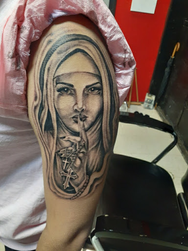 Tattoo Shop «Custom Ink Tattoo», reviews and photos, 6646 San Pedro Ave, San Antonio, TX 78216, USA