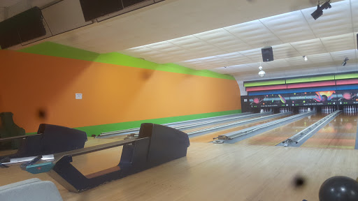 Bowling Alley «Blue Fox Rock n Bowl», reviews and photos, 1603 Hopmeadow St, Simsbury, CT 06070, USA