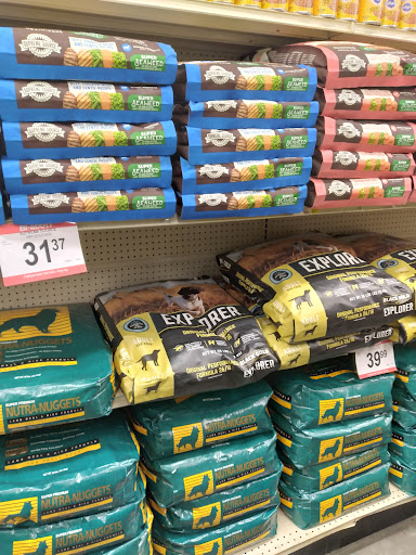 Department Store «Bi-Mart», reviews and photos, 514 W Main St, Molalla, OR 97038, USA