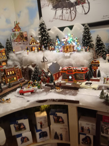 Gift Shop «Canal Towne Emporium», reviews and photos, 107 Sullivan St, Wurtsboro, NY 12790, USA