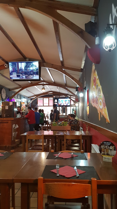 La Pizzeria Bar Restaurant - Avinguda de Victoriano Muñoz, 31, 25520 El Pont de Suert, Lleida, Spain