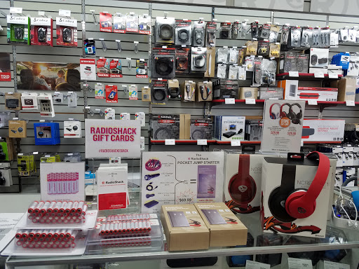Electronics Store «RadioShack», reviews and photos, 3317 Center Rd, Brunswick, OH 44212, USA