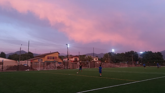 Opiniones de FUTBOL PLAZA QUILLOTA en Quillota - Campo de fútbol