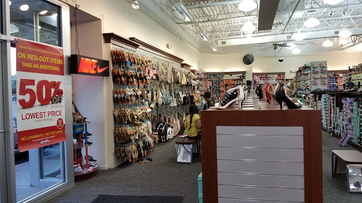 Shoe Store «Shoe Dept.», reviews and photos, 7201 SE 29th St #201, Midwest City, OK 73110, USA