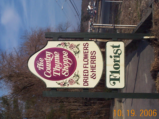 Florist «The Country Thyme Shoppe», reviews and photos, 321 Liberty St, Hanson, MA 02341, USA