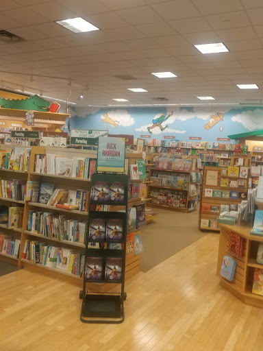 Book Store «Barnes & Noble», reviews and photos, 2443 Vestal Pkwy E, Vestal, NY 13850, USA
