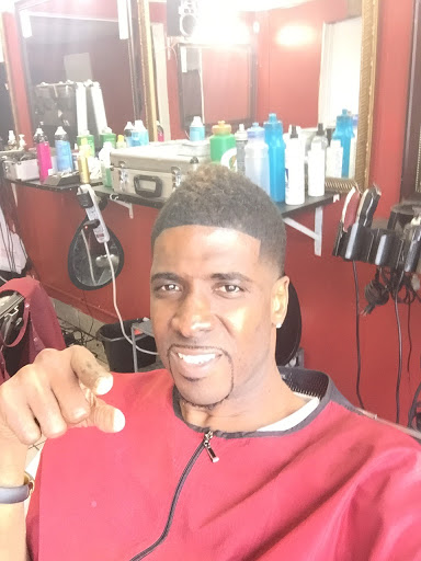 Barber Shop «5 Star Kutz Barbershop & Xpresskutz Mobilebarbertruck», reviews and photos, 3609 Ridge Rd, Lansing, IL 60438, USA