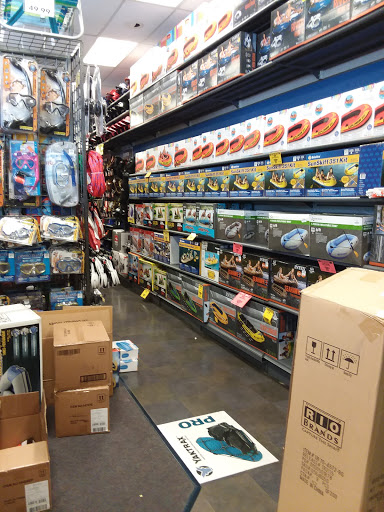 Sporting Goods Store «Big 5 Sporting Goods - Yuba City», reviews and photos, 1252 Colusa Ave, Yuba City, CA 95991, USA