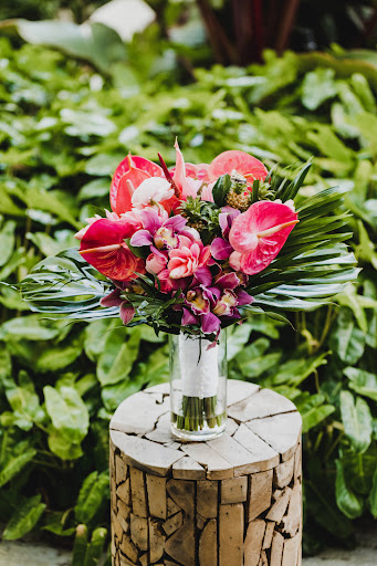 Florist «Designs by Darenda», reviews and photos, 240 S Krome Ave, Homestead, FL 33030, USA