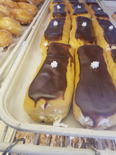 Donut Shop «Golden Donuts», reviews and photos, 34155 Harper Ave, Charter Twp of Clinton, MI 48035, USA