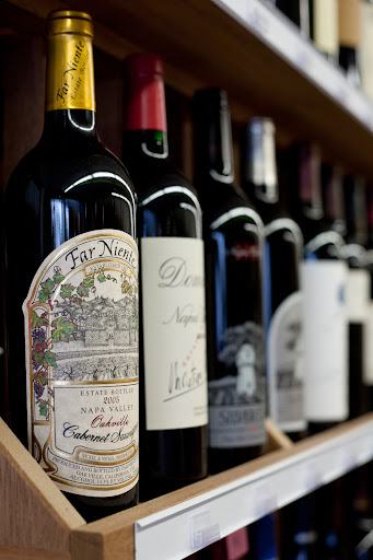 Wine Store «Park Place Wines & Liquors», reviews and photos, 84 Park Pl, East Hampton, NY 11937, USA