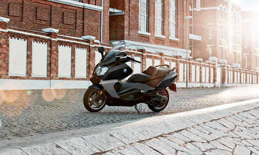 BMW Motorcycle Dealer «BMW Motorcycles of Ventura County», reviews and photos, 830 Tourmaline Dr, Newbury Park, CA 91320, USA