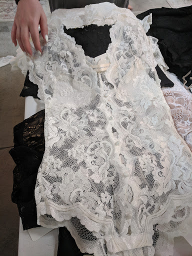 Bridal Shop «Grace Loves Lace – LA Bridal Showroom», reviews and photos, 1510 Abbot Kinney Boulevard, Venice, CA 90291, USA