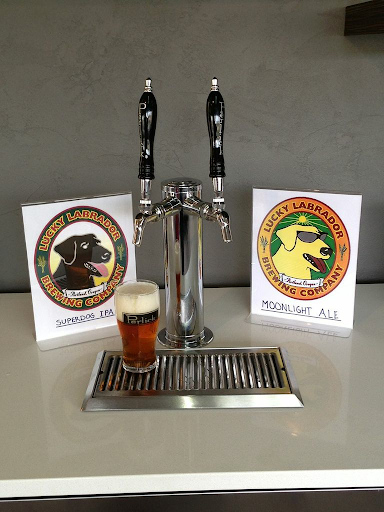 Appliance Store «Eastbank Contractor Appliances», reviews and photos, 800 SE Hawthorne Blvd, Portland, OR 97214, USA