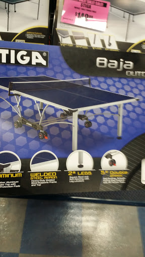 Sporting Goods Store «Big 5 Sporting Goods - Coalinga», reviews and photos, 159 W Polk St #205, Coalinga, CA 93210, USA