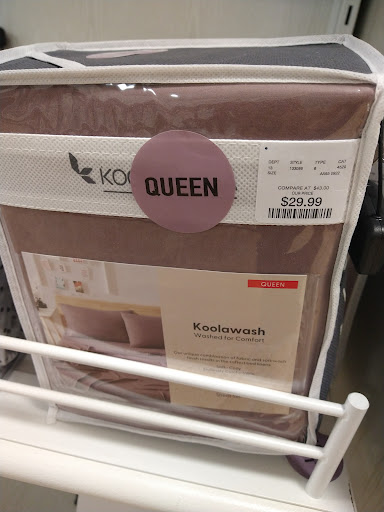 Home Goods Store «Home Goods», reviews and photos, 3 Main St, Edgewater, NJ 07020, USA