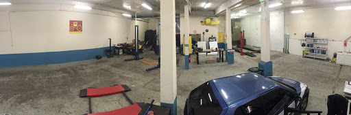 Photo 4 - Garage Vals Auto