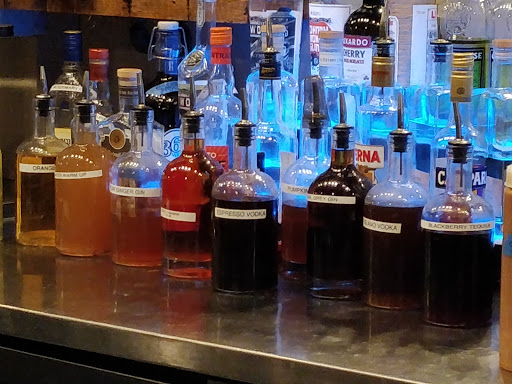 Restaurant «BROWNDOG Barlor», reviews and photos, 33314 Grand River Ave, Farmington, MI 48336, USA