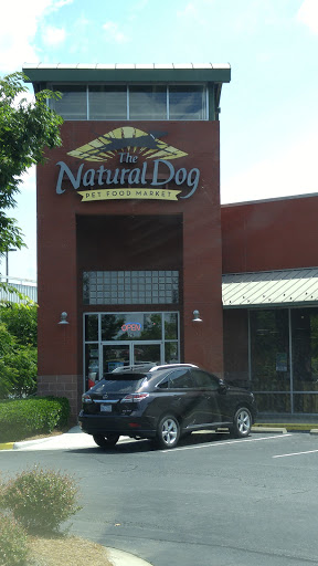 The Natural Dog Pet Food Market