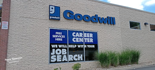 Thrift Store «Goodwill Waterbury Store & Donation Station», reviews and photos