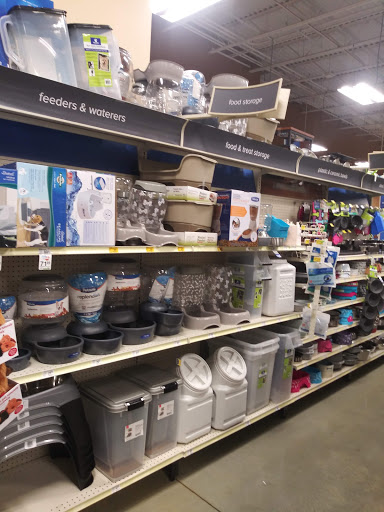 Pet Supply Store «PetSmart», reviews and photos, 271 University Ave, Westwood, MA 02090, USA