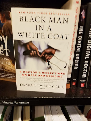 Book Store «Barnes & Noble», reviews and photos, 230 Main St, White Plains, NY 10601, USA