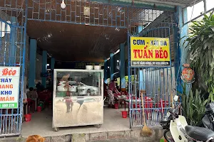 Quán Gà Chỉ Tuấn Béo image