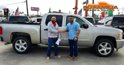 Used Car Dealer «Su Familia Cars & Trucks», reviews and photos, 5802 North Fwy, Houston, TX 77076, USA