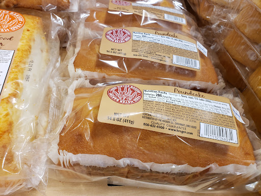 Grocery Store «Fred Meyer», reviews and photos, 325 5th St, Brookings, OR 97415, USA