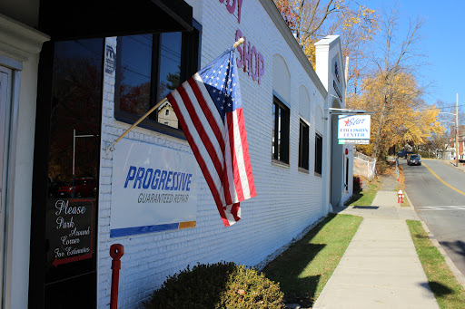 Auto Body Shop «Star Collision Paint & Body Works», reviews and photos, 88 W Main St, Middletown, NY 10940, USA