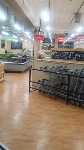 Grocery Store «Daily Table Grocery», reviews and photos, 450 Washington St, Dorchester Center, MA 02124, USA