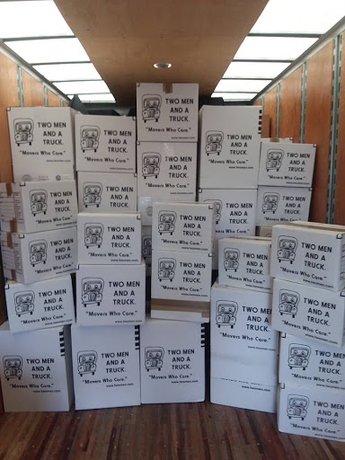 Moving and Storage Service «Two Men and a Truck», reviews and photos, 1204 Griffin St W, Dallas, TX 75215, USA