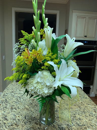 Florist «The Garden Gate Florist», reviews and photos, 1453 Live Oak Blvd, Yuba City, CA 95991, USA