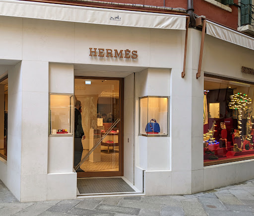 HERMÈS Venice Store