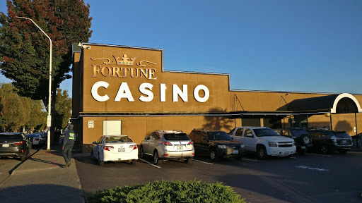 Grocery Store «Safeway», reviews and photos, 200 S 3rd St, Renton, WA 98057, USA