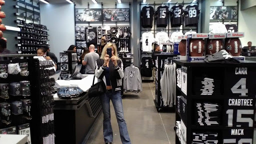 Shopping Mall «Town Square Las Vegas», reviews and photos, 6605 S Las Vegas Blvd, Las Vegas, NV 89119, USA