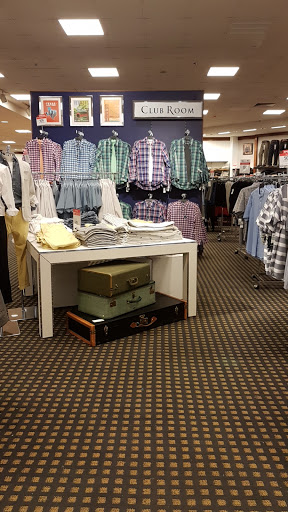 Department Store «Macys», reviews and photos