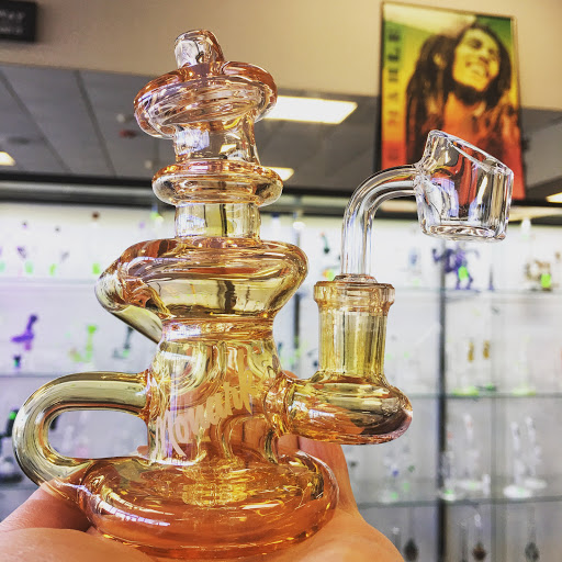 Tobacco Shop «Green Light Smoke Shop», reviews and photos, 466 Rayford Rd #104, Spring, TX 77386, USA