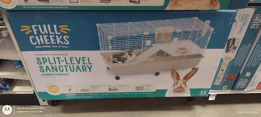 Pet Supply Store «PetSmart», reviews and photos, 104 Dettro Dr, Mattoon, IL 61938, USA